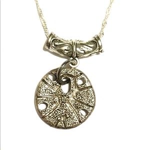 Gorgeous Sand Dollar Pendant Necklace!